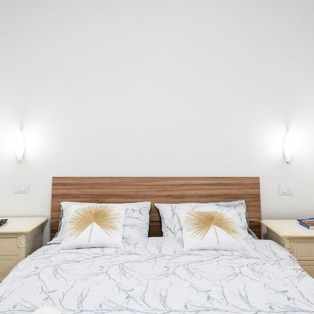 Firenze New And Elegant Suite Exterior foto